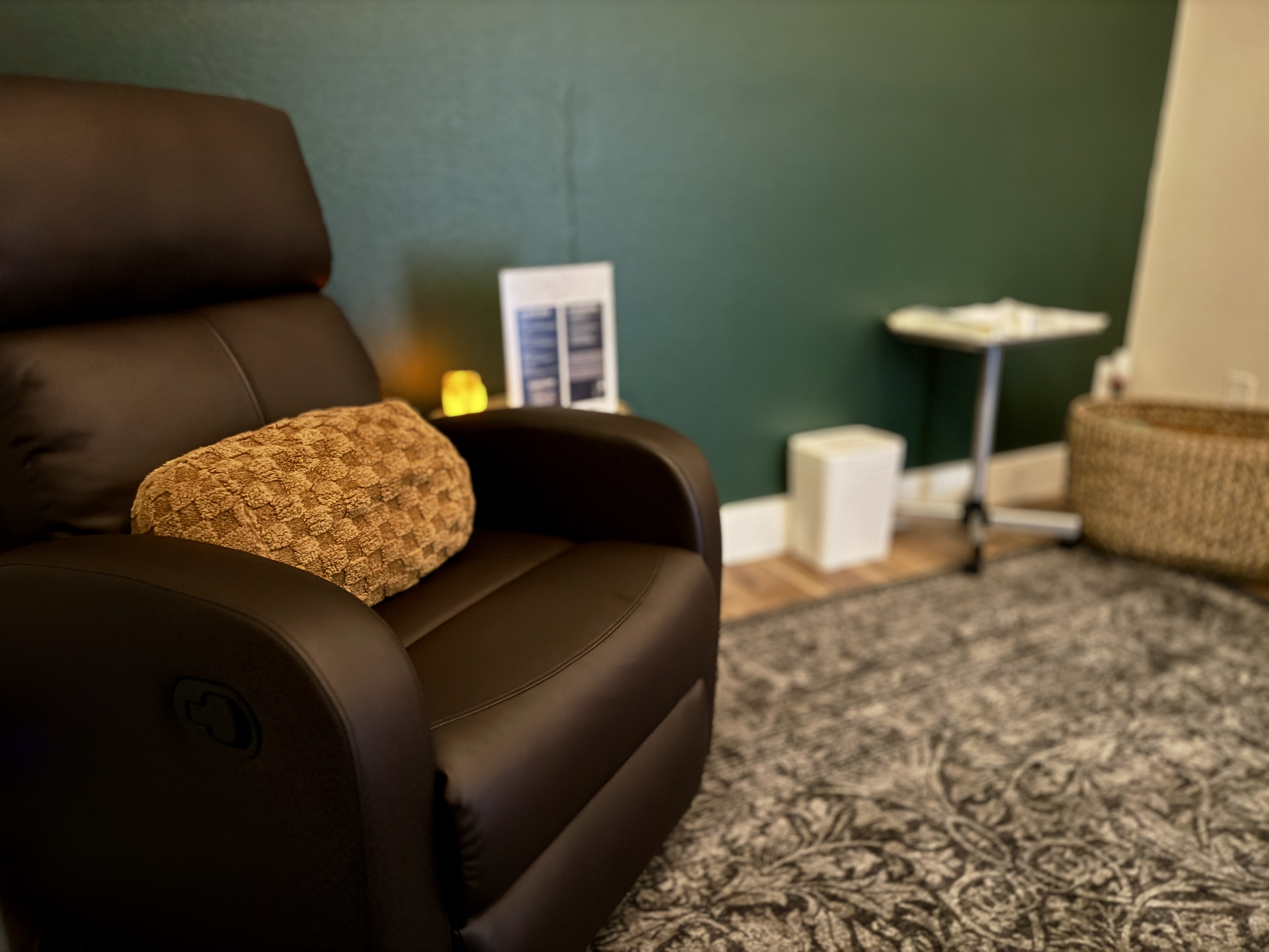 The IV Social Club — luxury treatment suite
